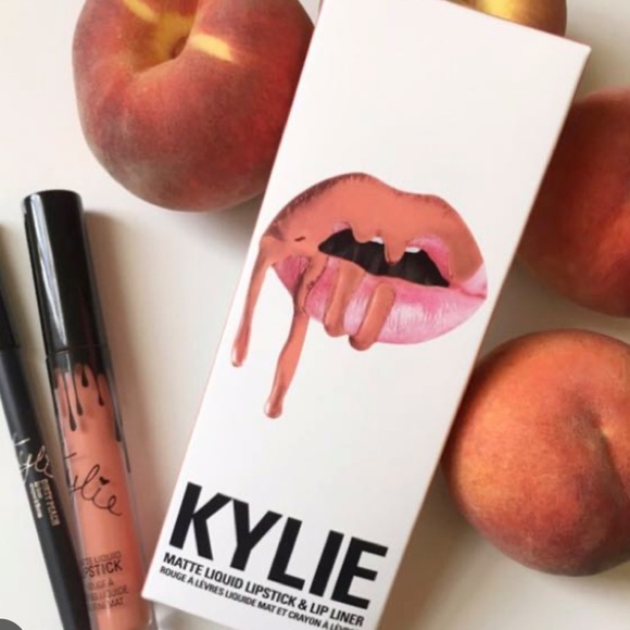 💕🌙Kylie Cosmetics Dirty Peach Lip Kit - Picture 4 of 13